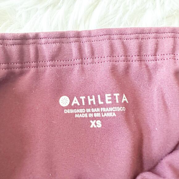 Athleta Salutation Stash Pocket Crop Pants Maroon XS High Rise Yoga - Picture 2 of 6